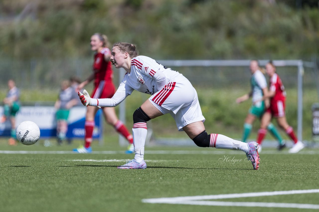 Bild 51 - Saisonstart Oberliga